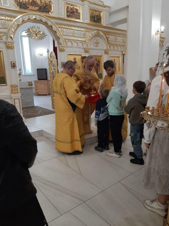Посещение храма Всех святых, в земле Российской просиявших в рамках реализации программы духовно-нравственного воспитания.